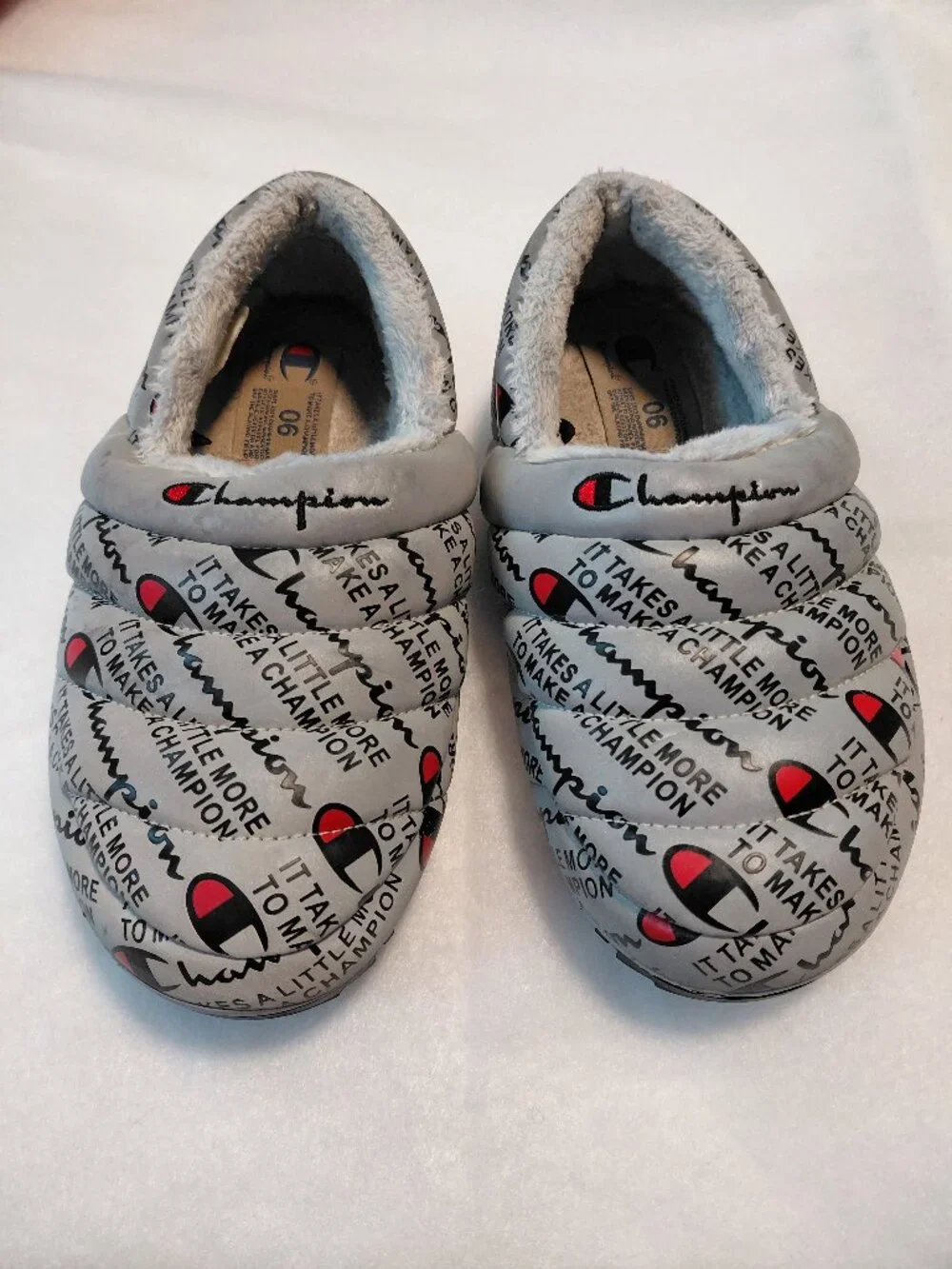 Champion Varsity Reflective Silver & Black Slippers Size 6M